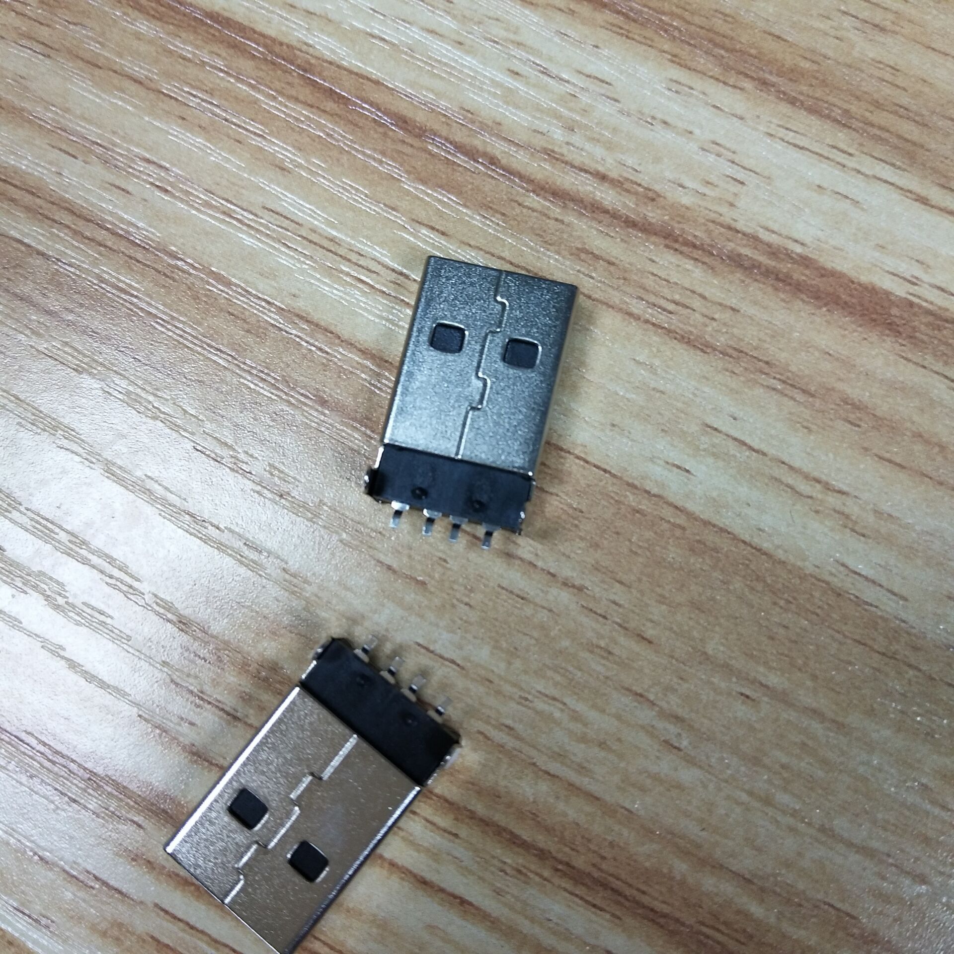 USB A TYPE MALE AMT-01